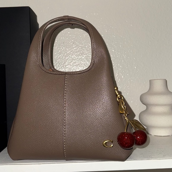 Coach bag - Picture 1 of 2